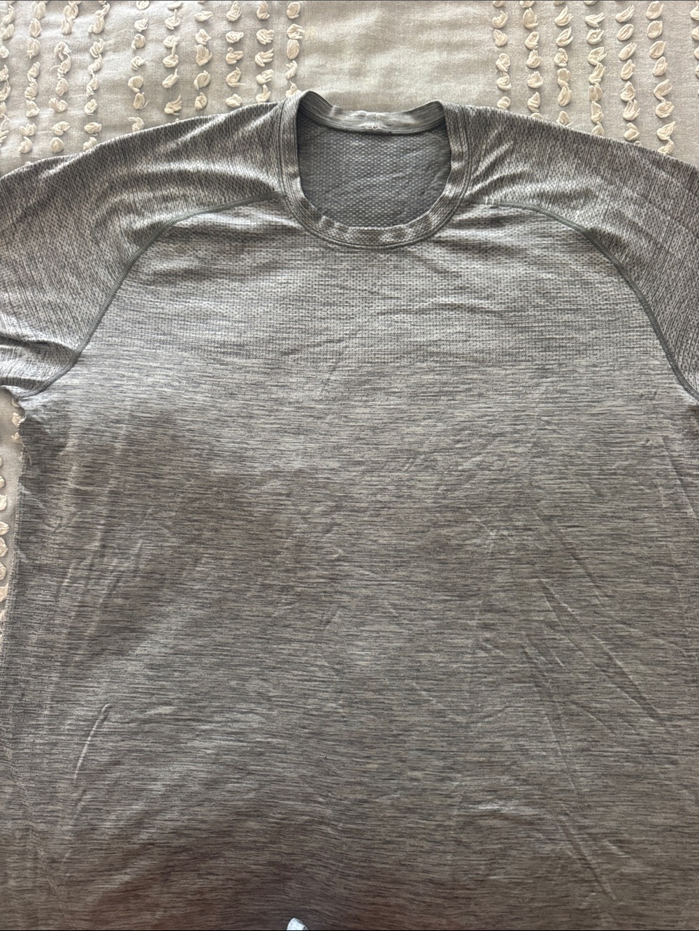lululemon athletica Heather Gray Short Sleeve Performance Tee